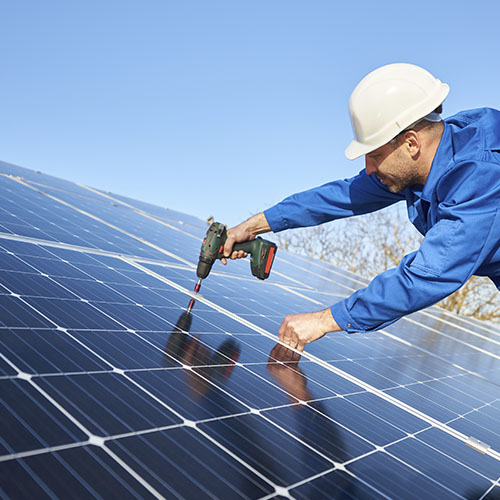 Instalação de sistema fotovoltaico